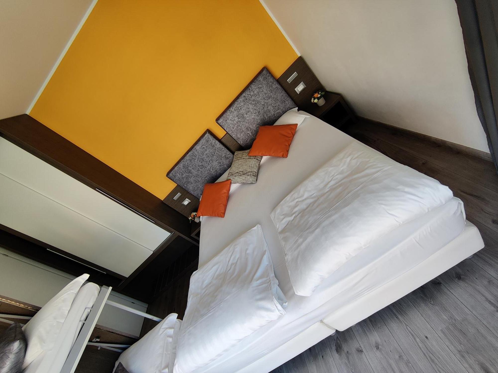 Gardesana Active Apartments マルチェージネ エクステリア 写真